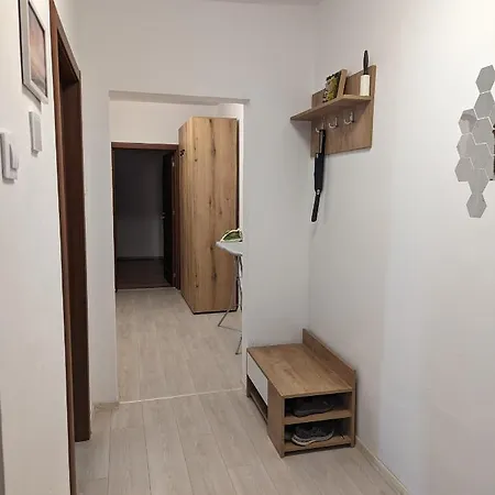 Teo's Place Ruse